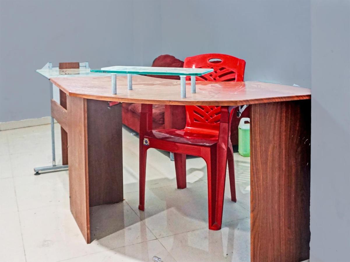 Hotel Oyo 91219 Adhyaksa