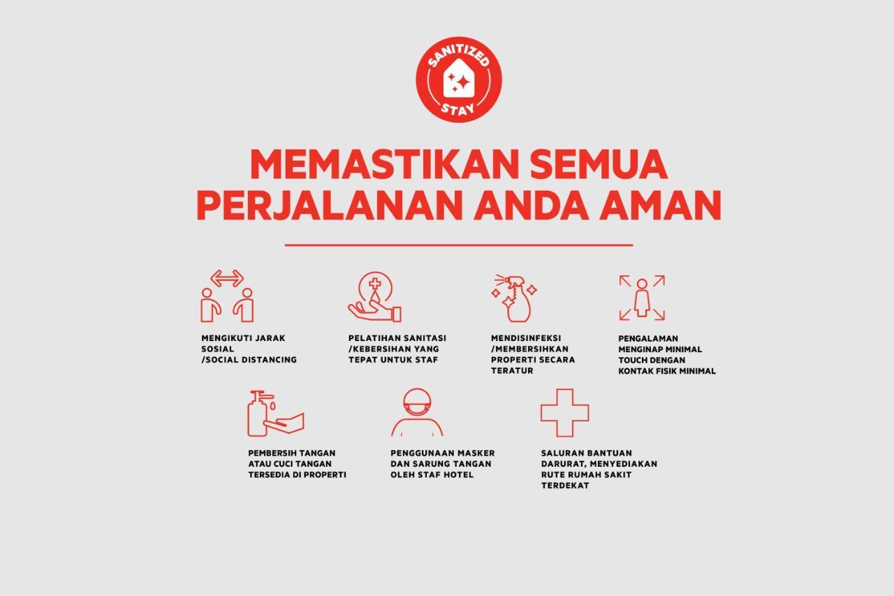 Oyo 91219 Adhyaksa 2*